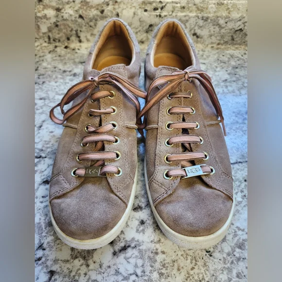 UGG Australia Milo Suede Lace up Sneaker Womens Size 9.5 - Picture 2 of 6